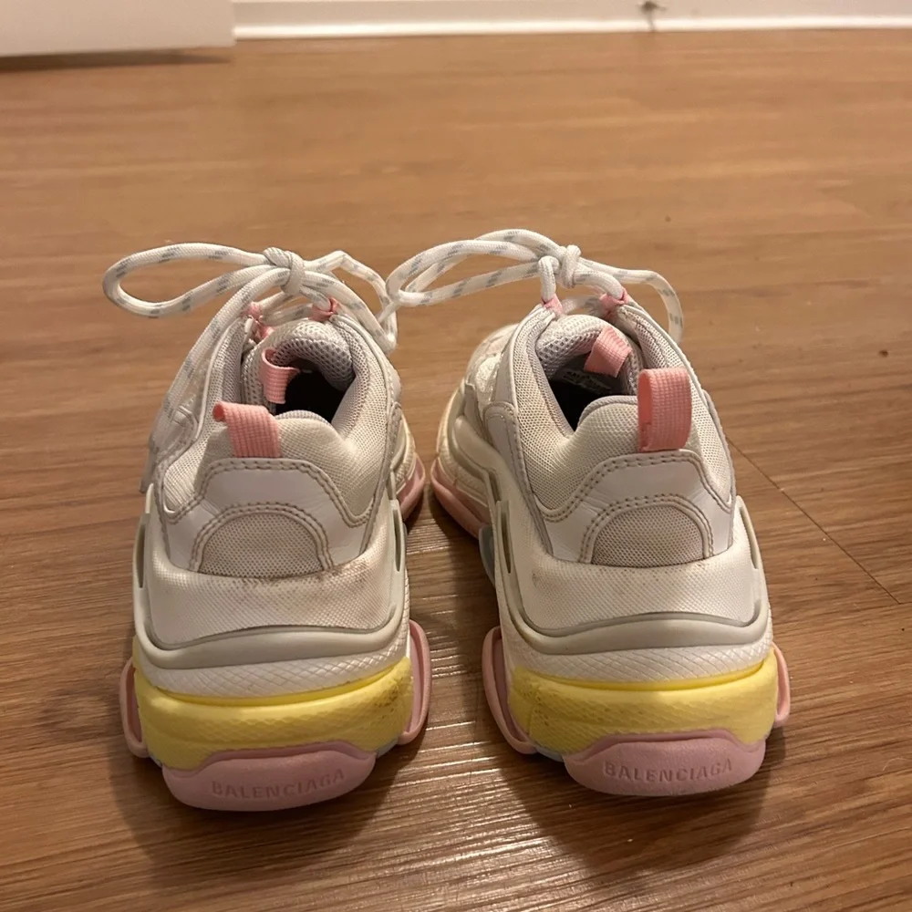 Balenciaga sneakers size 36 - Picture 5 of 6